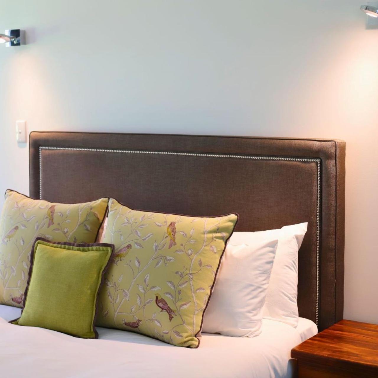 Mahogany Inn And Distillery Mahogany Creek Extérieur photo