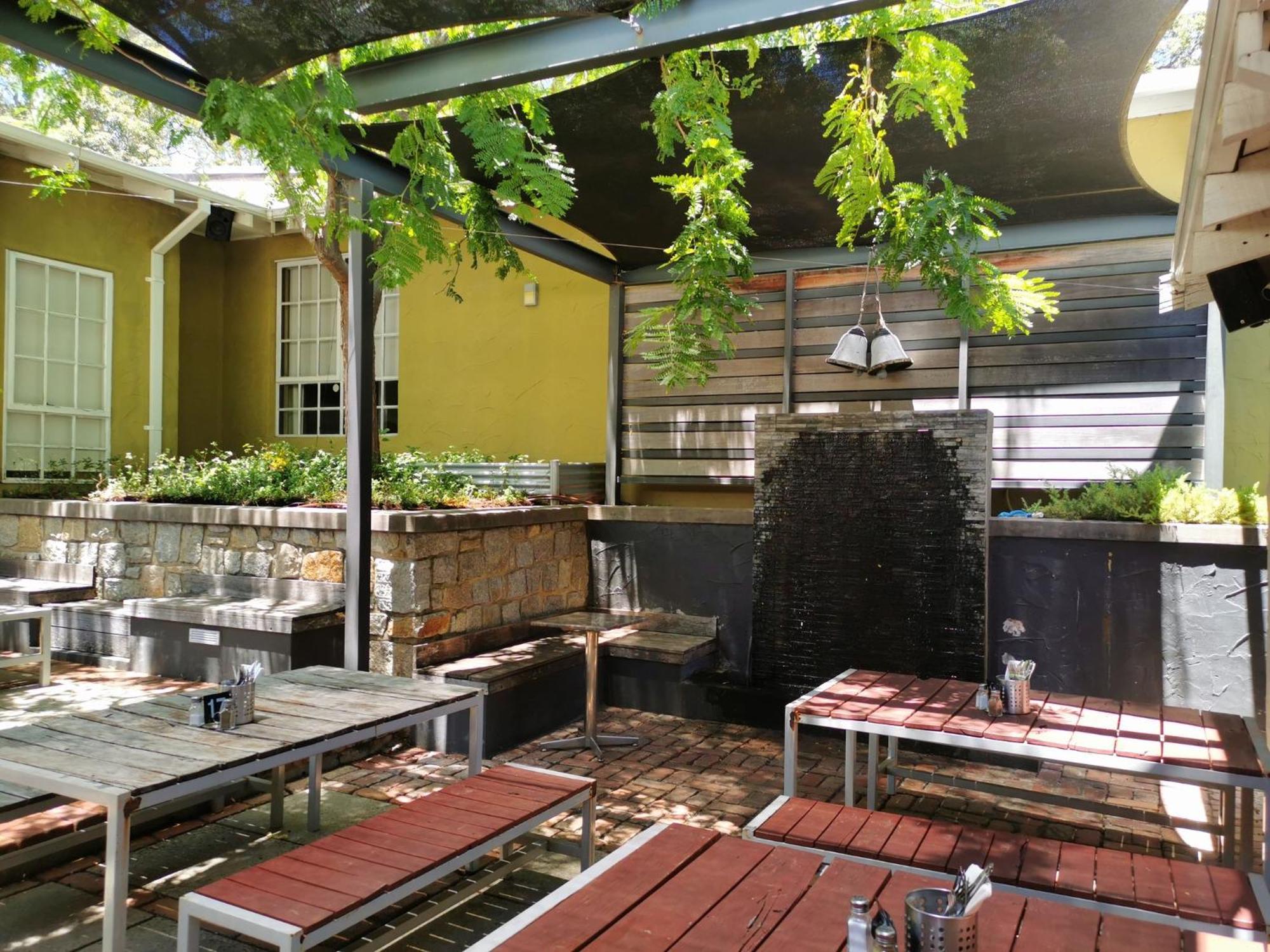 Mahogany Inn And Distillery Mahogany Creek Extérieur photo